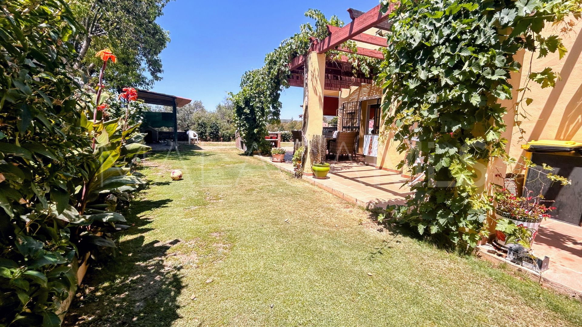 Maison for sale in La Duquesa