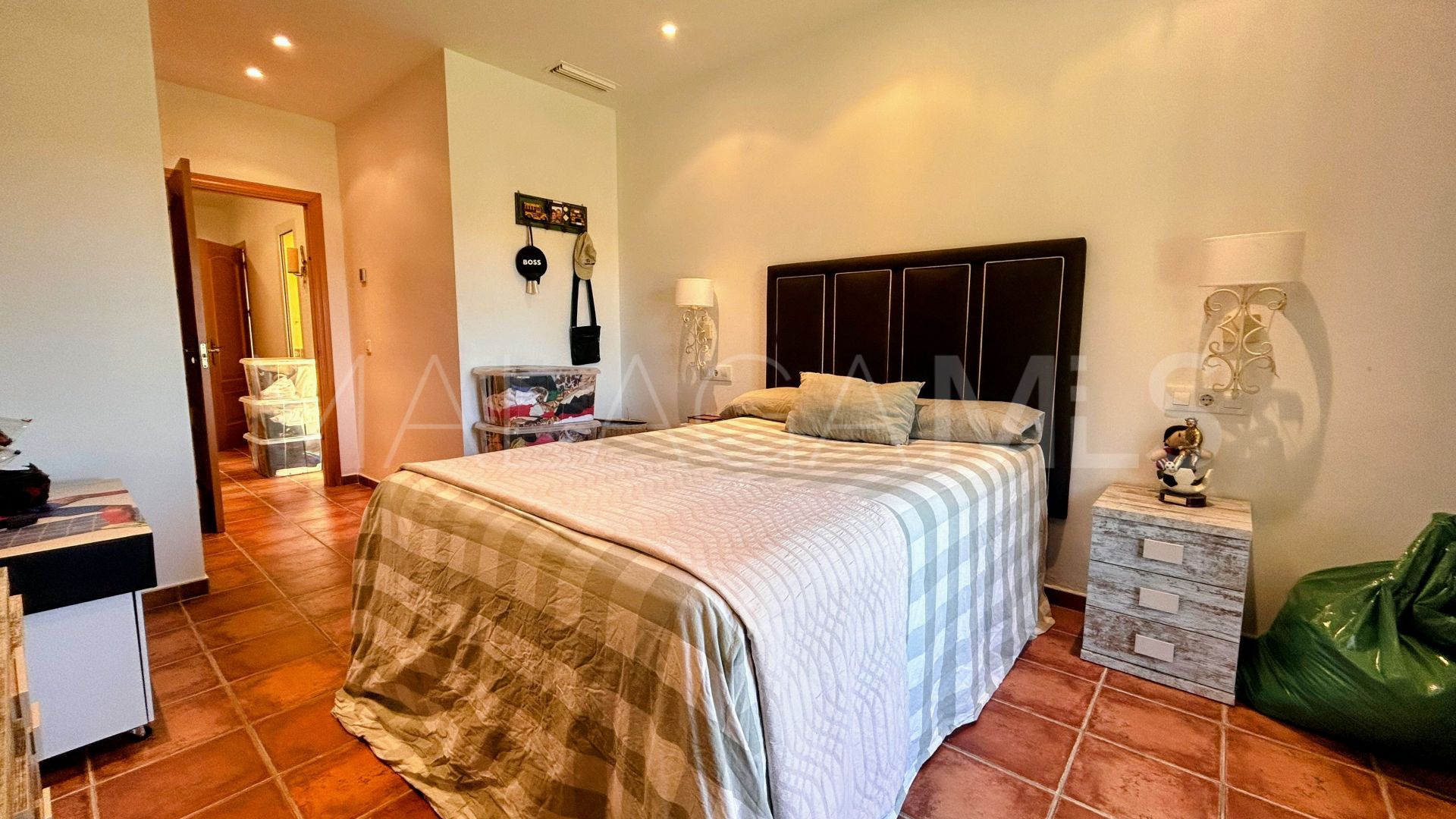 Maison for sale in La Duquesa