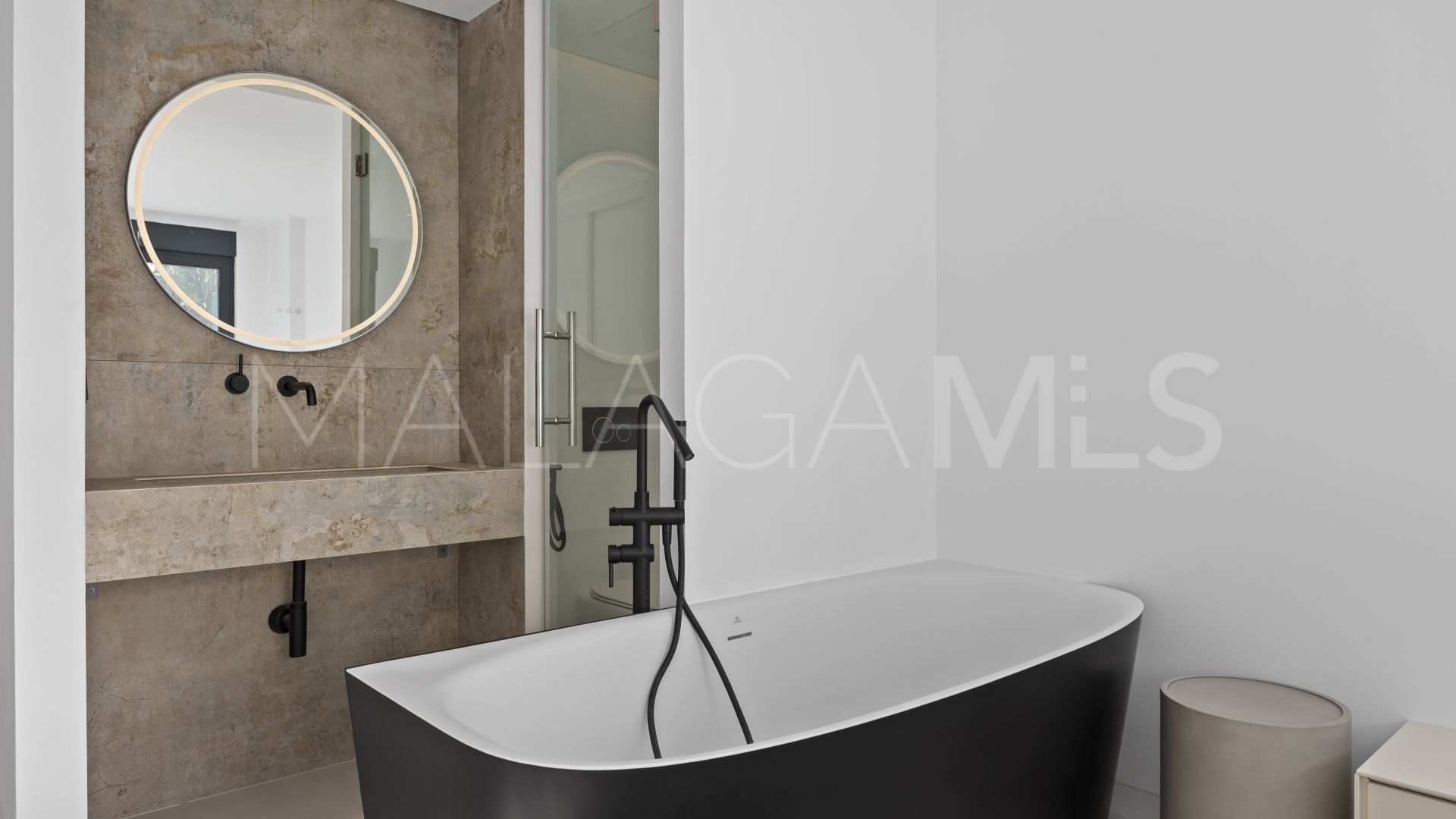 Penthouse for sale in El Paraiso