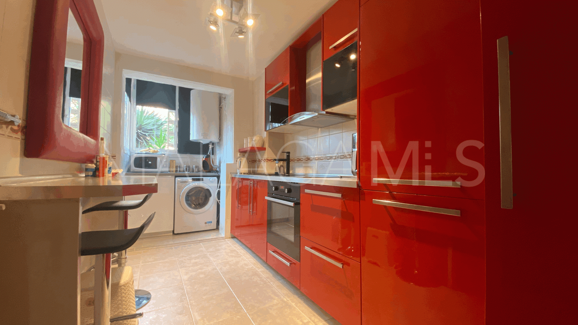 For sale ground floor apartment in Casares Golf