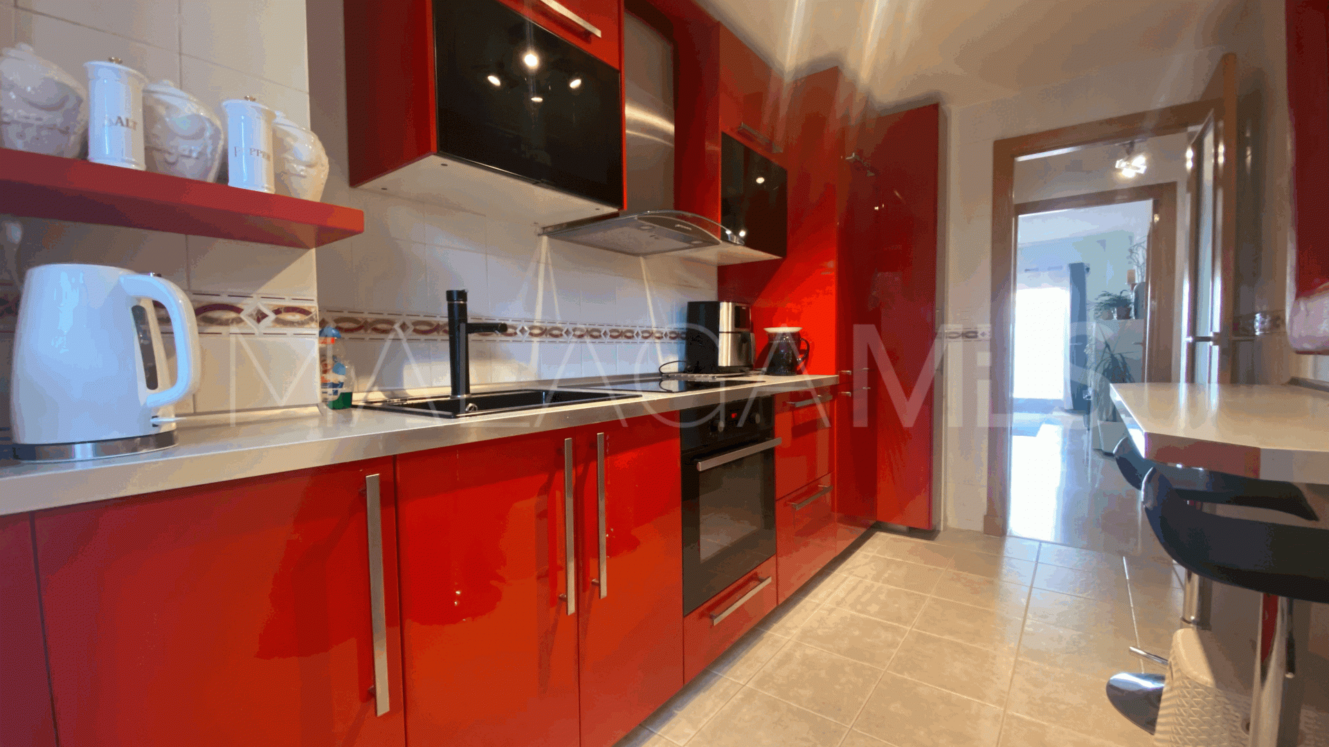 For sale ground floor apartment in Casares Golf