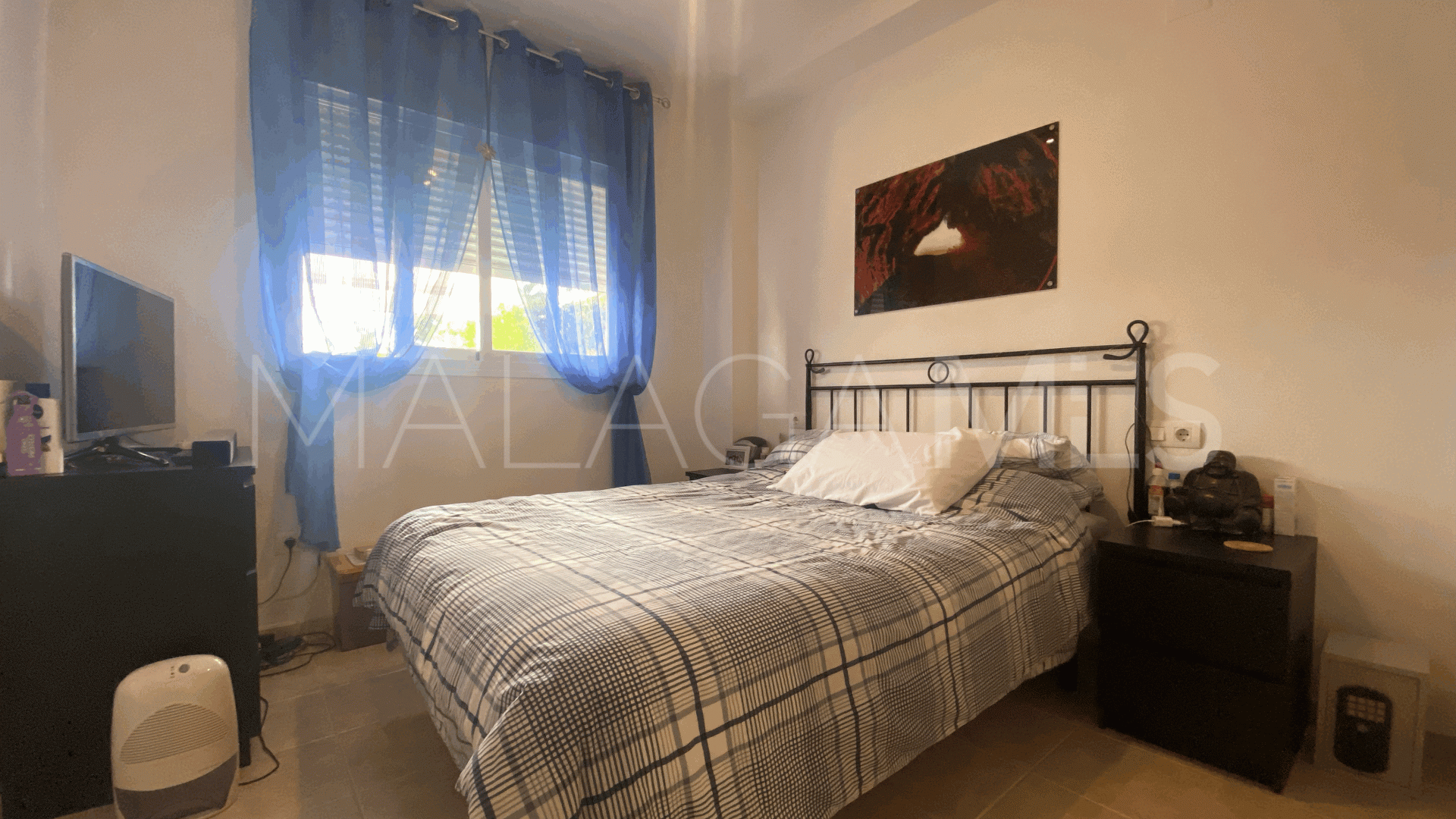 For sale ground floor apartment in Casares Golf