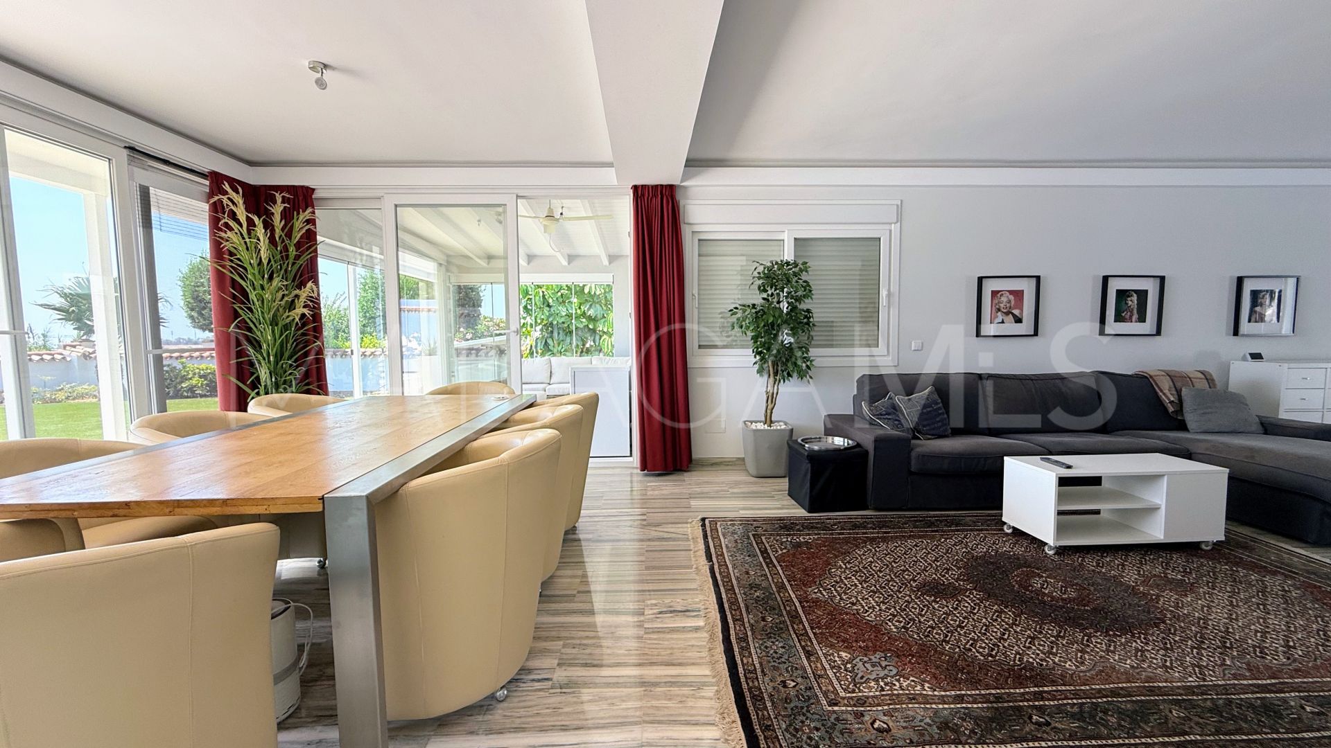 For sale villa in S. Pedro Centro