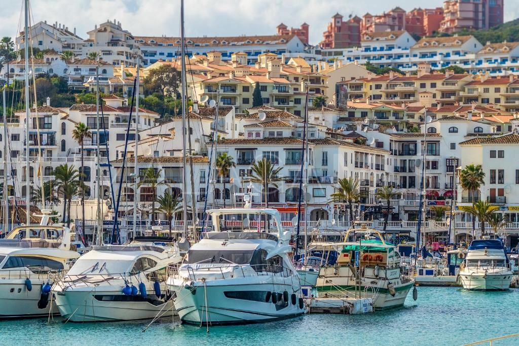 La Duquesa apartment for sale