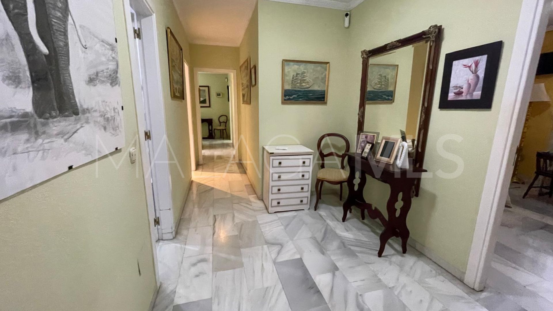 Estepona Ciudad, apartamento a la venta with 3 bedrooms