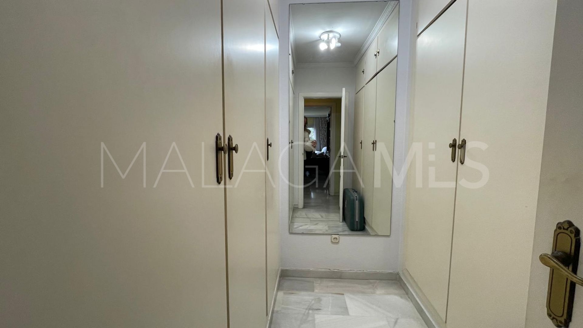 Estepona Ciudad, apartamento a la venta with 3 bedrooms