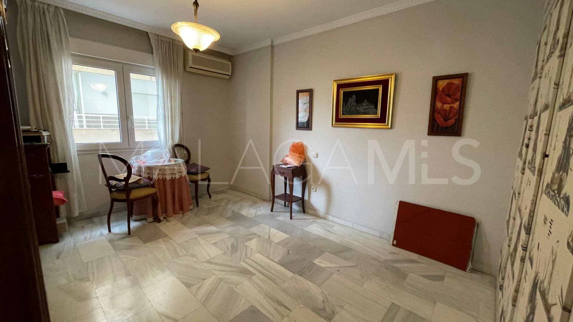 Estepona Ciudad, apartamento a la venta with 3 bedrooms