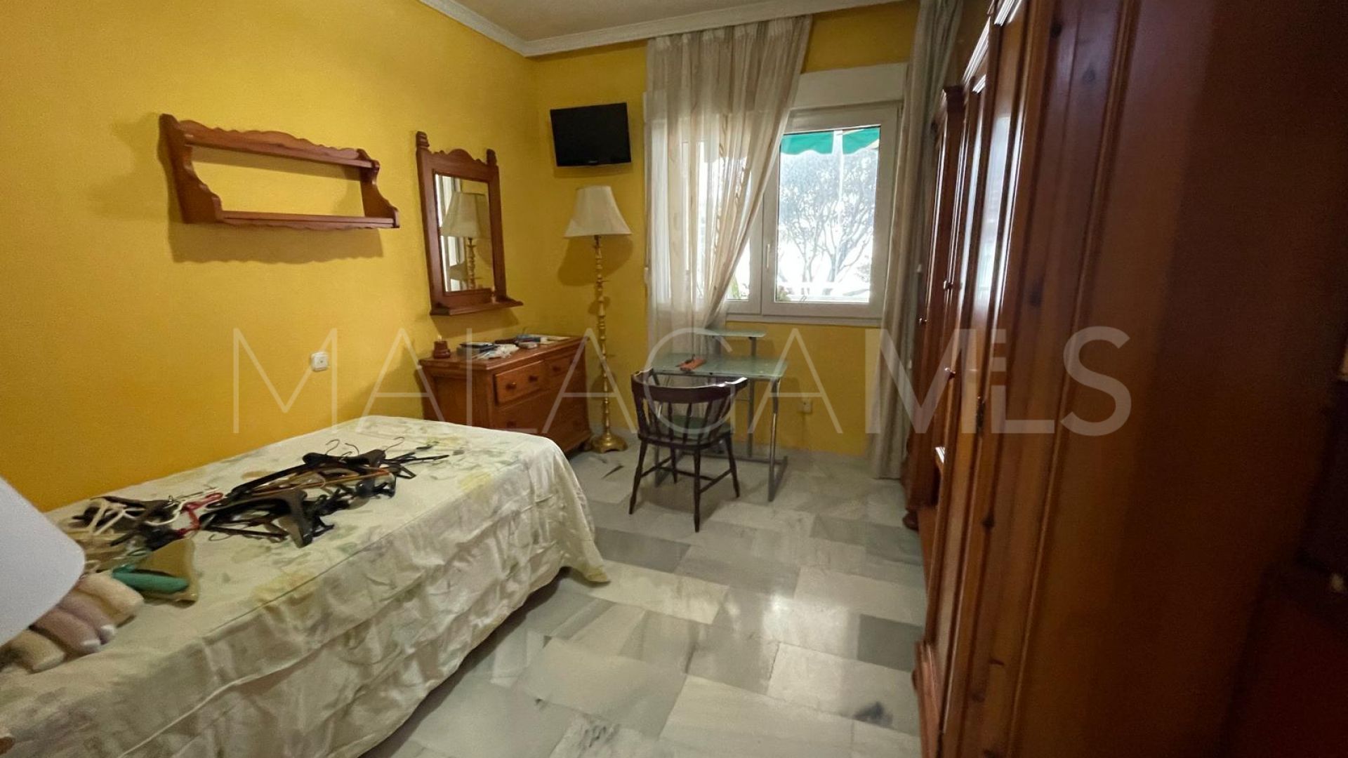 Estepona Ciudad, apartamento a la venta with 3 bedrooms