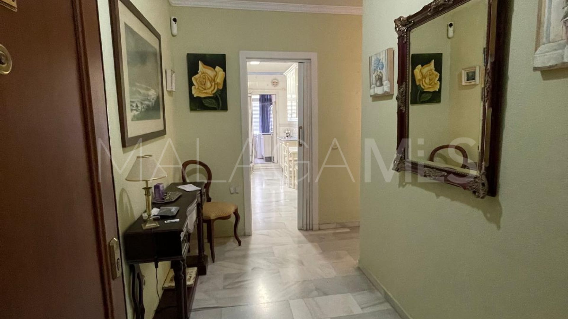 Estepona Ciudad, apartamento a la venta with 3 bedrooms
