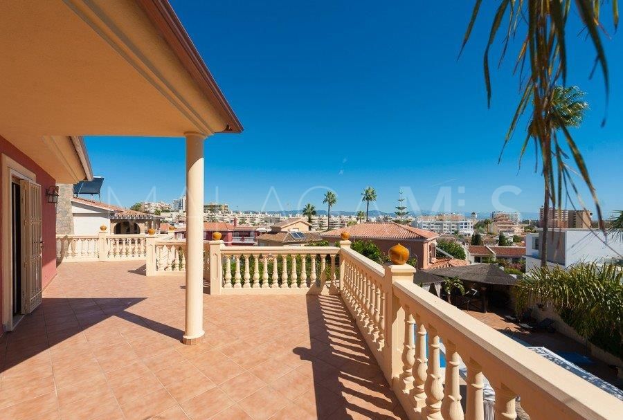 Villa for sale in Torremolinos