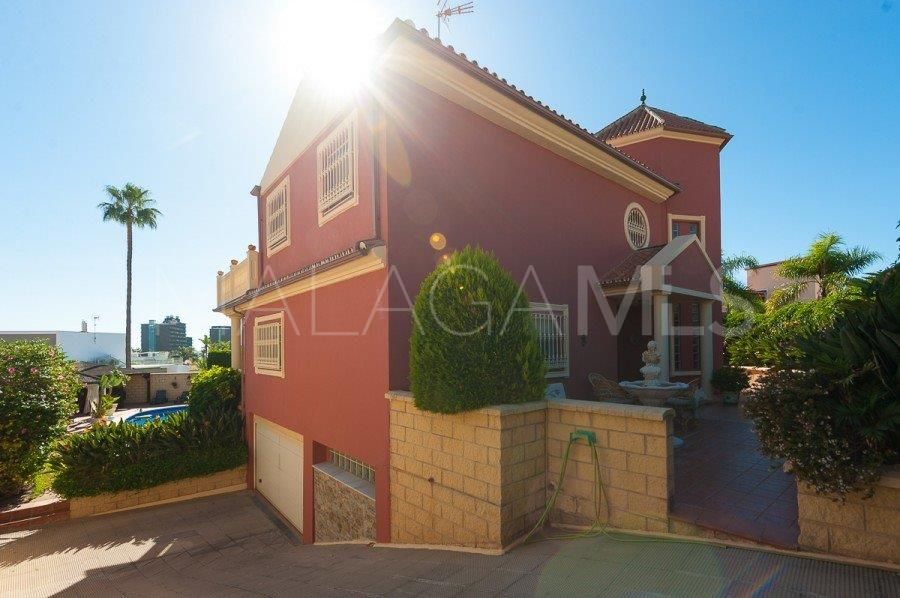 Villa for sale in Torremolinos