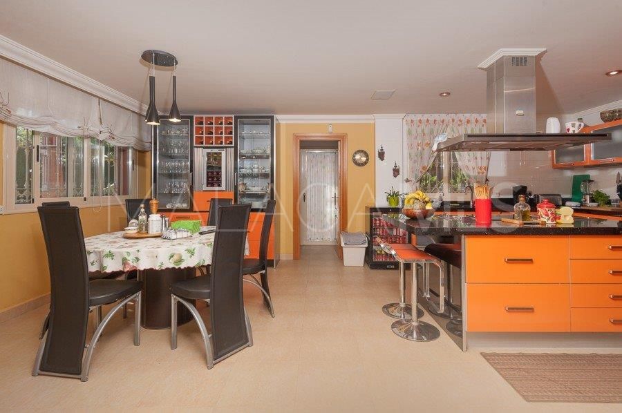 Villa for sale in Torremolinos