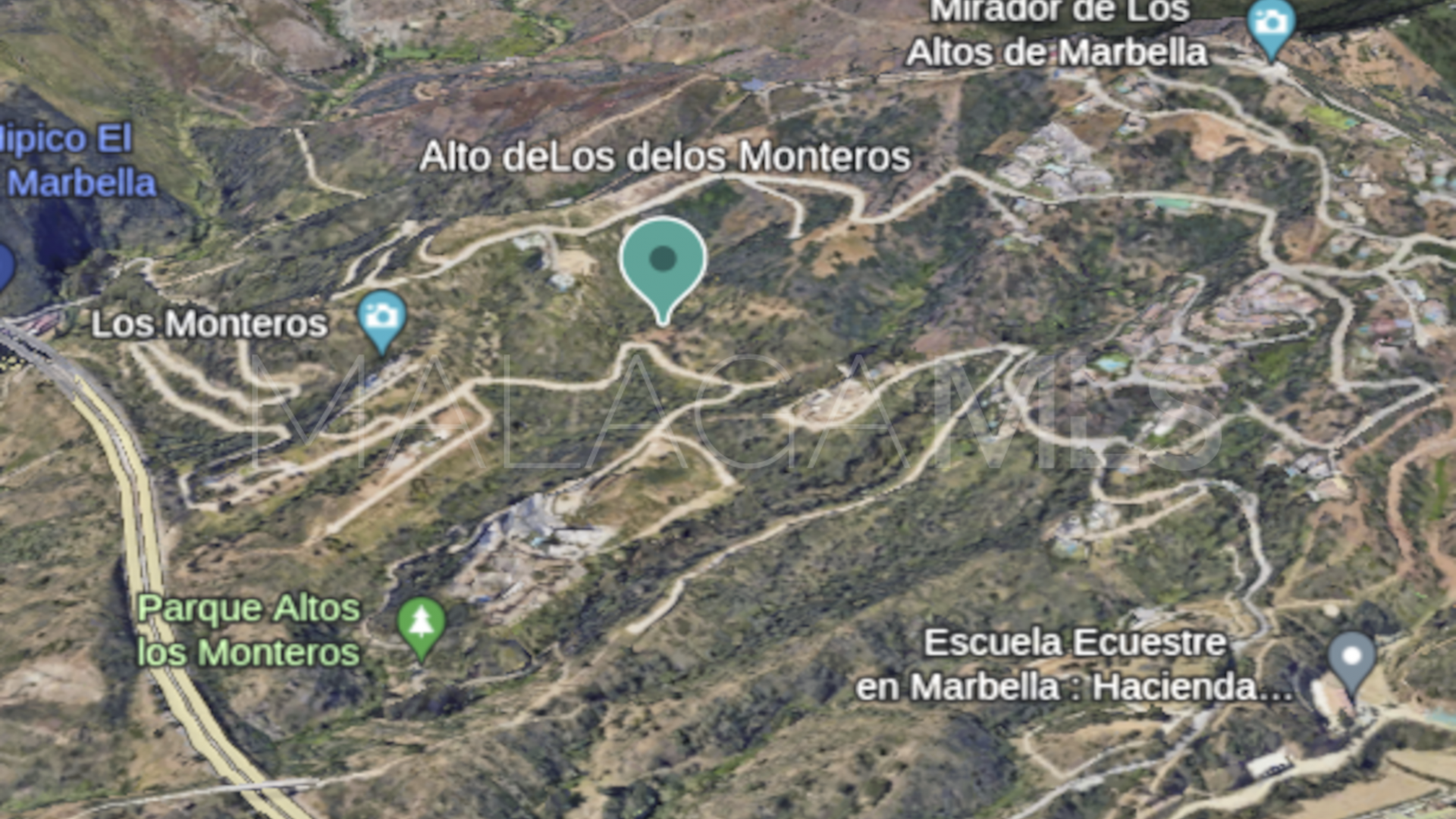 Terrain for sale in Los Altos de los Monteros