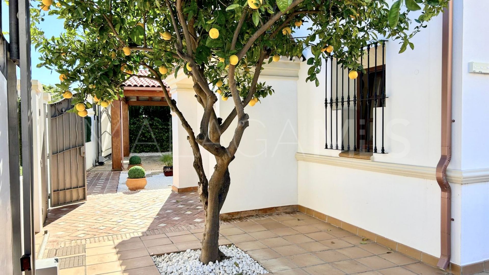 Villa for sale in San Pedro de Alcantara