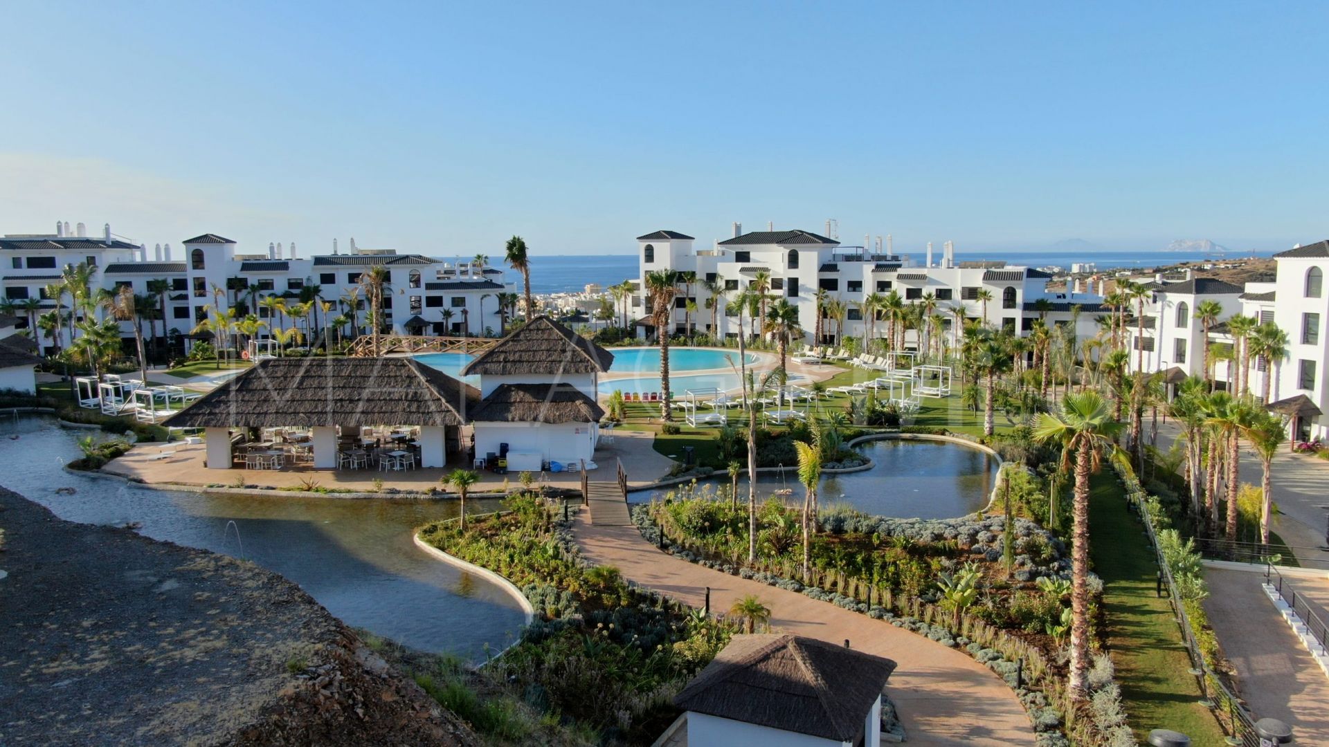 Mirador de Estepona Hills, apartamento planta baja with 3 bedrooms for sale