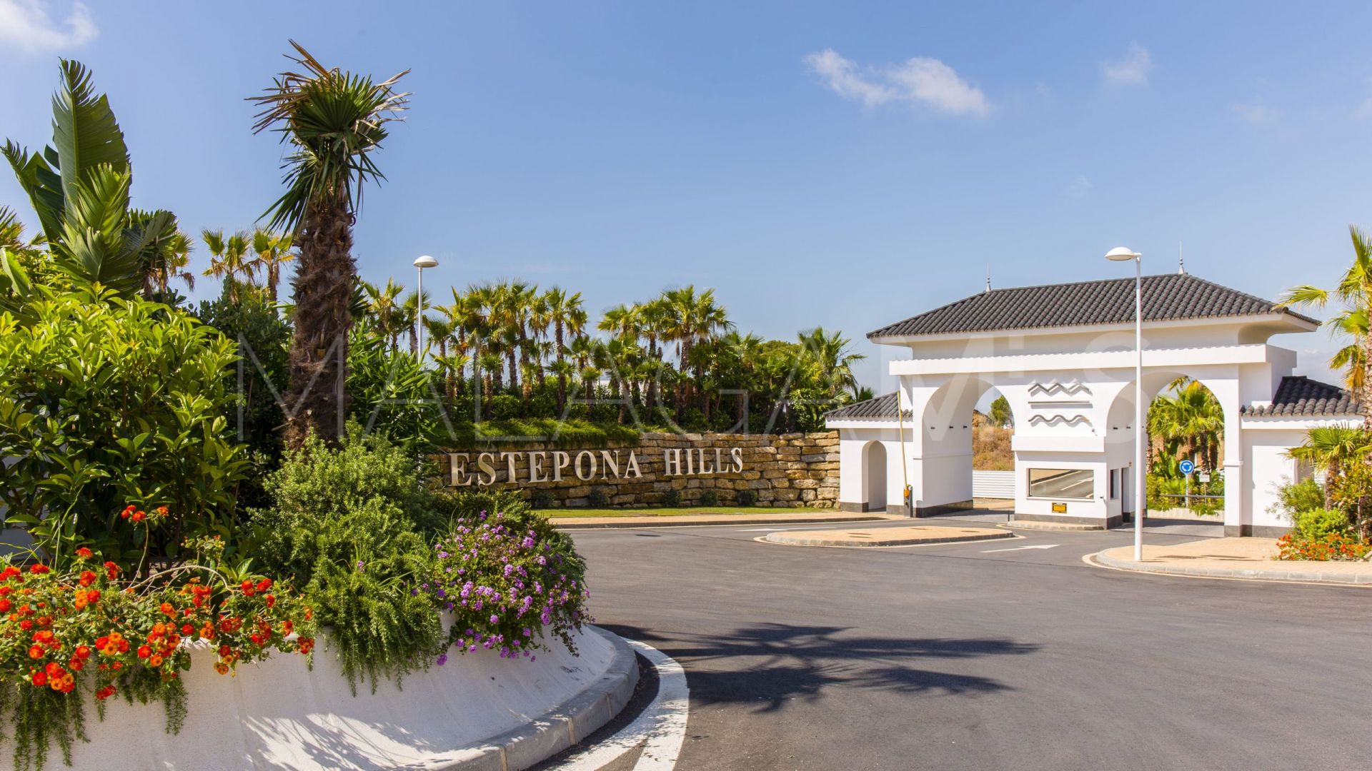 Mirador de Estepona Hills, apartamento planta baja with 3 bedrooms for sale