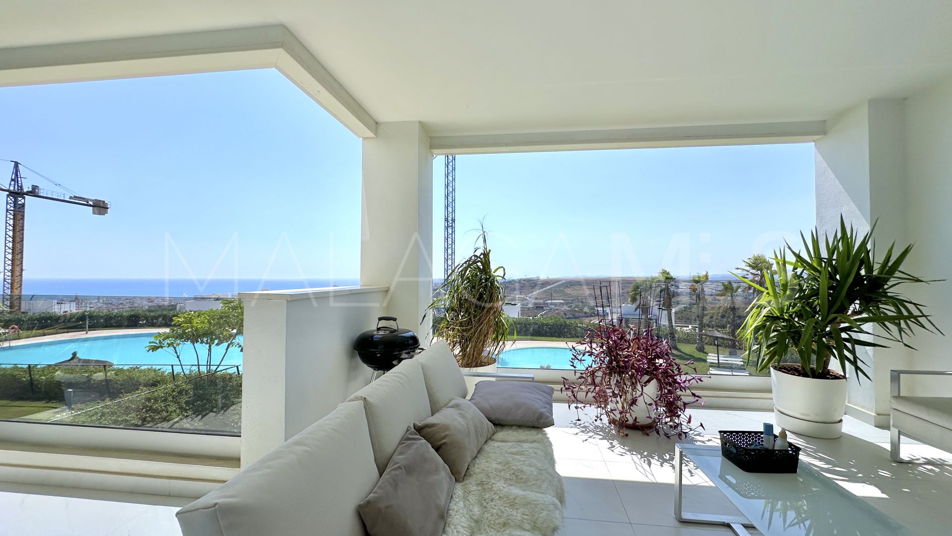 Apartment for sale in Mirador de Estepona Hills with 2 bedrooms