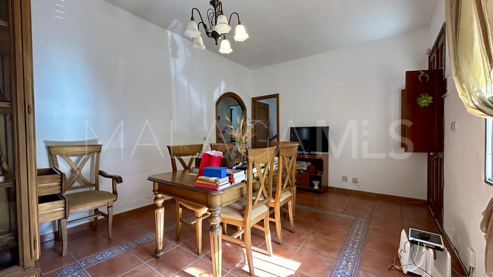 Hus i byn for sale in Estepona Stad