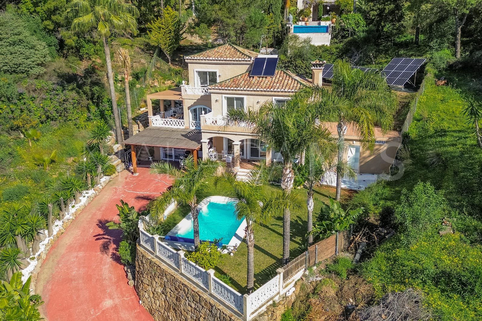 Villa for sale in Estepona Ost