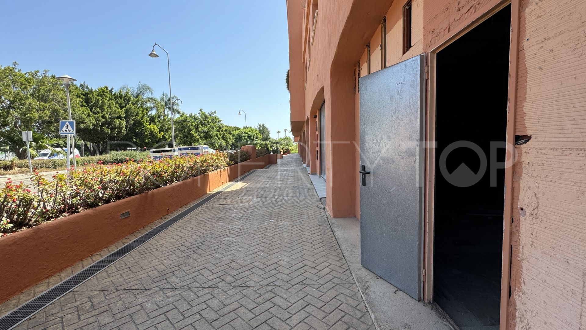 For sale Playa del Angel commercial premises