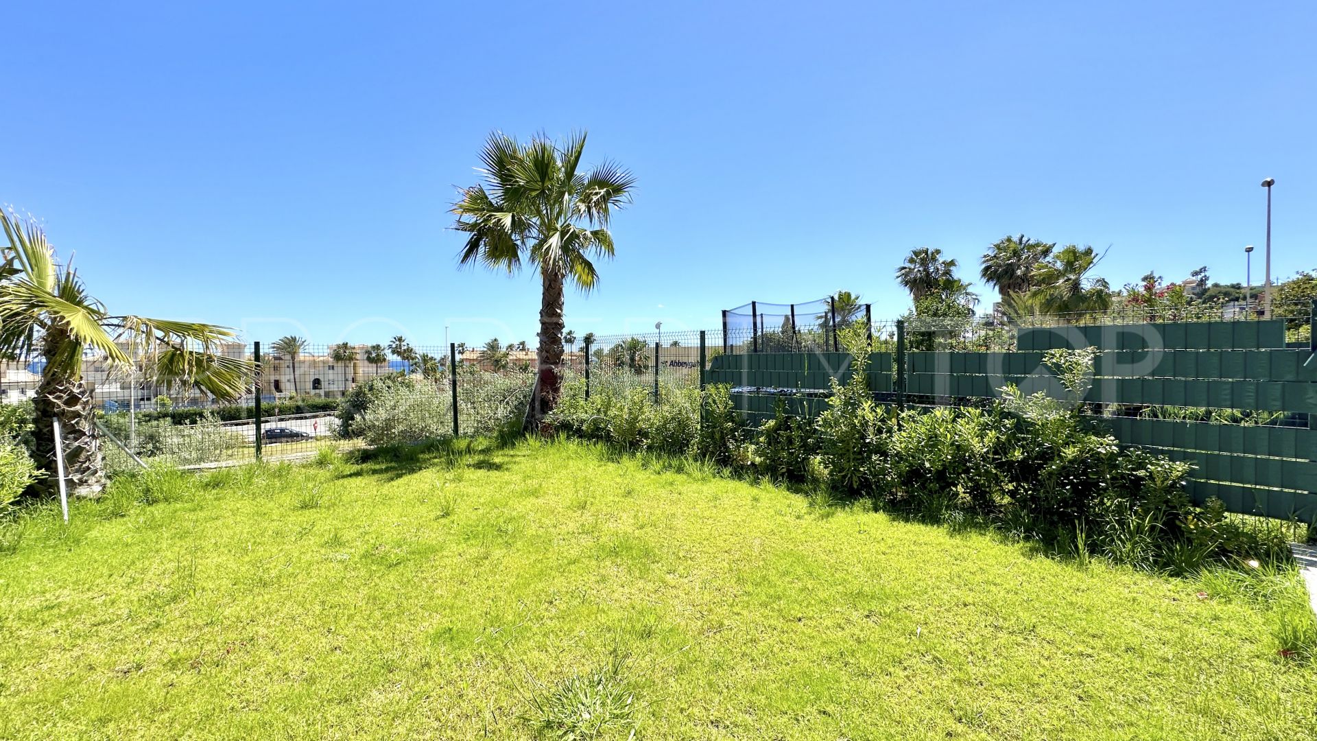 Duplex planta baja en venta en Estepona Oeste