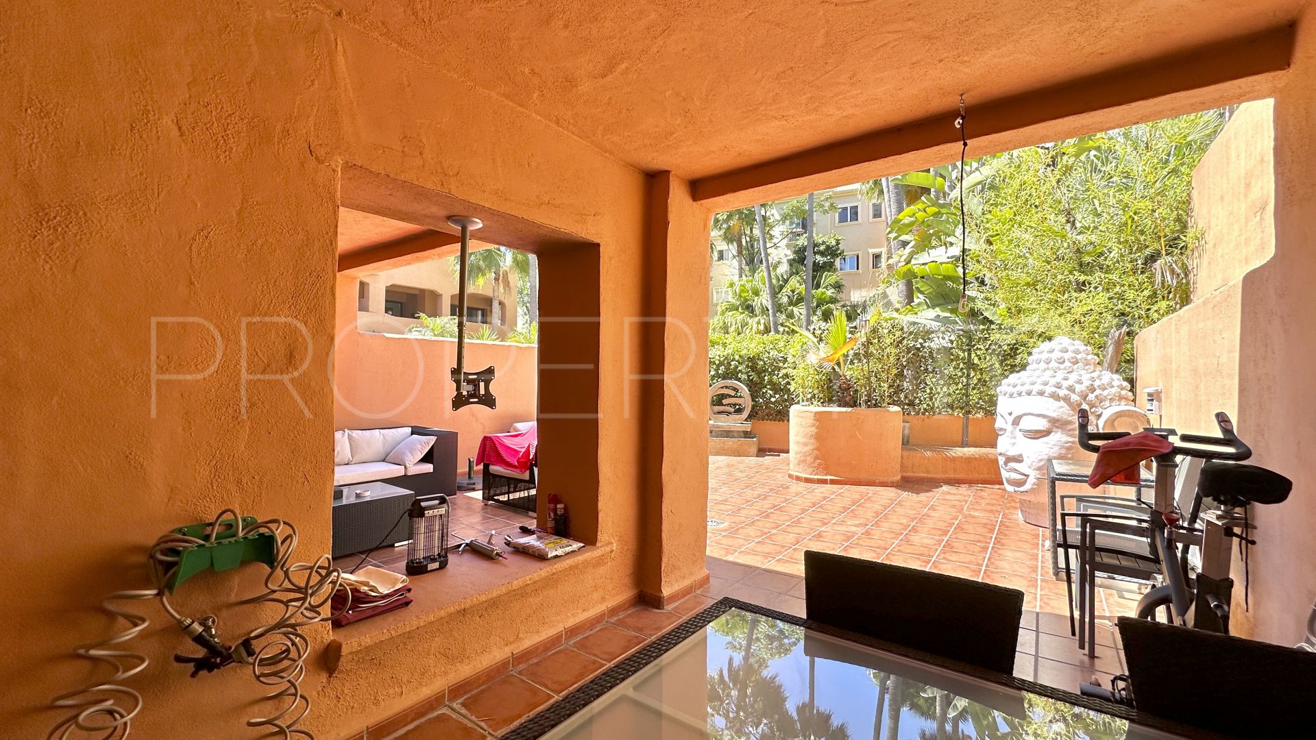 For sale ground floor apartment in Bel Air with 2 bedrooms