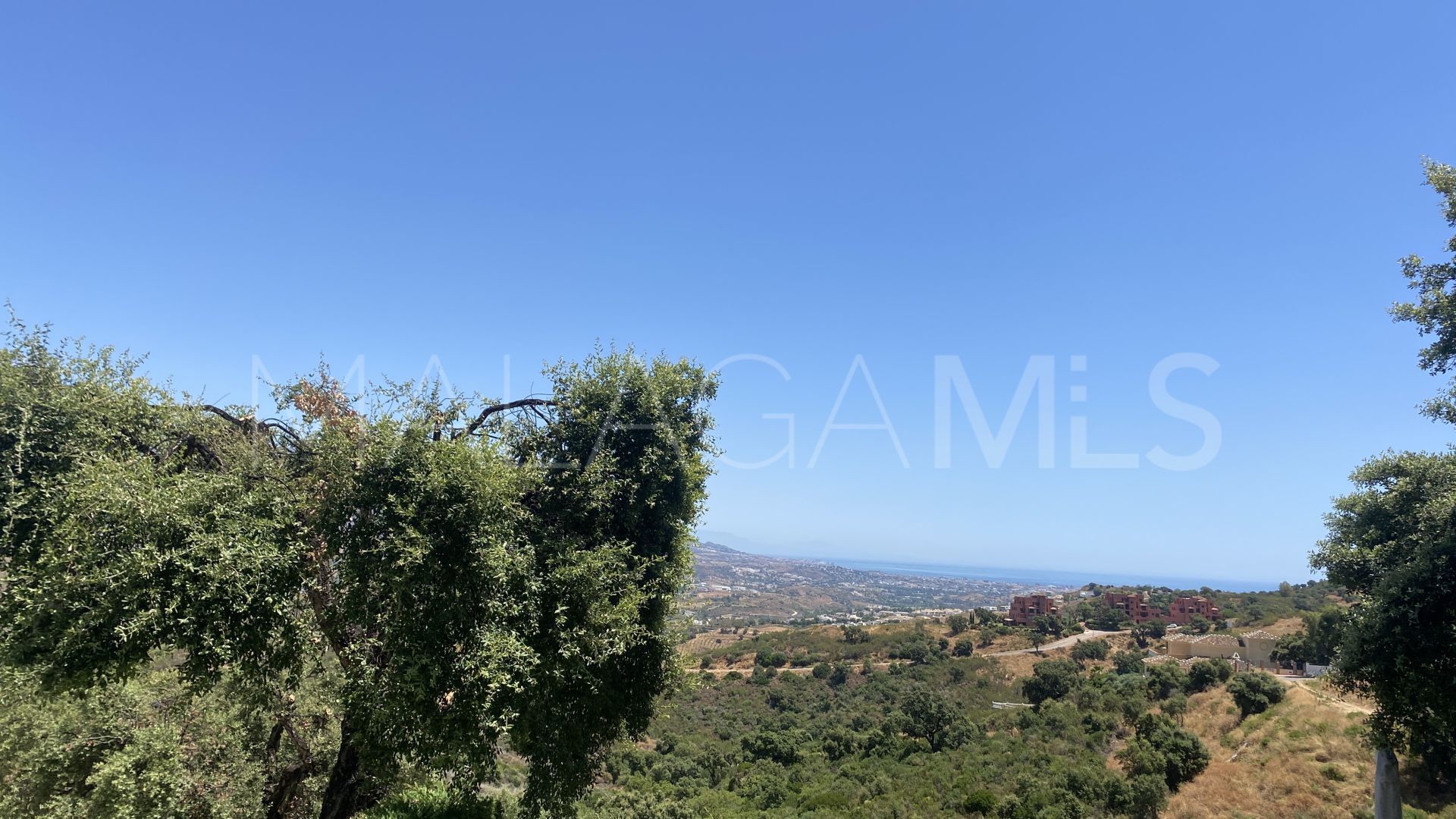 Se vende apartamento in La Mairena de 3 bedrooms