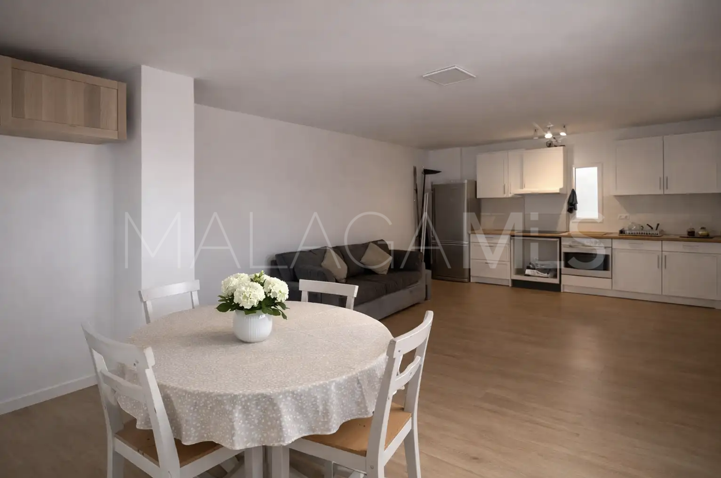 Apartment for sale in Estepona Puerto with 1 bedroom