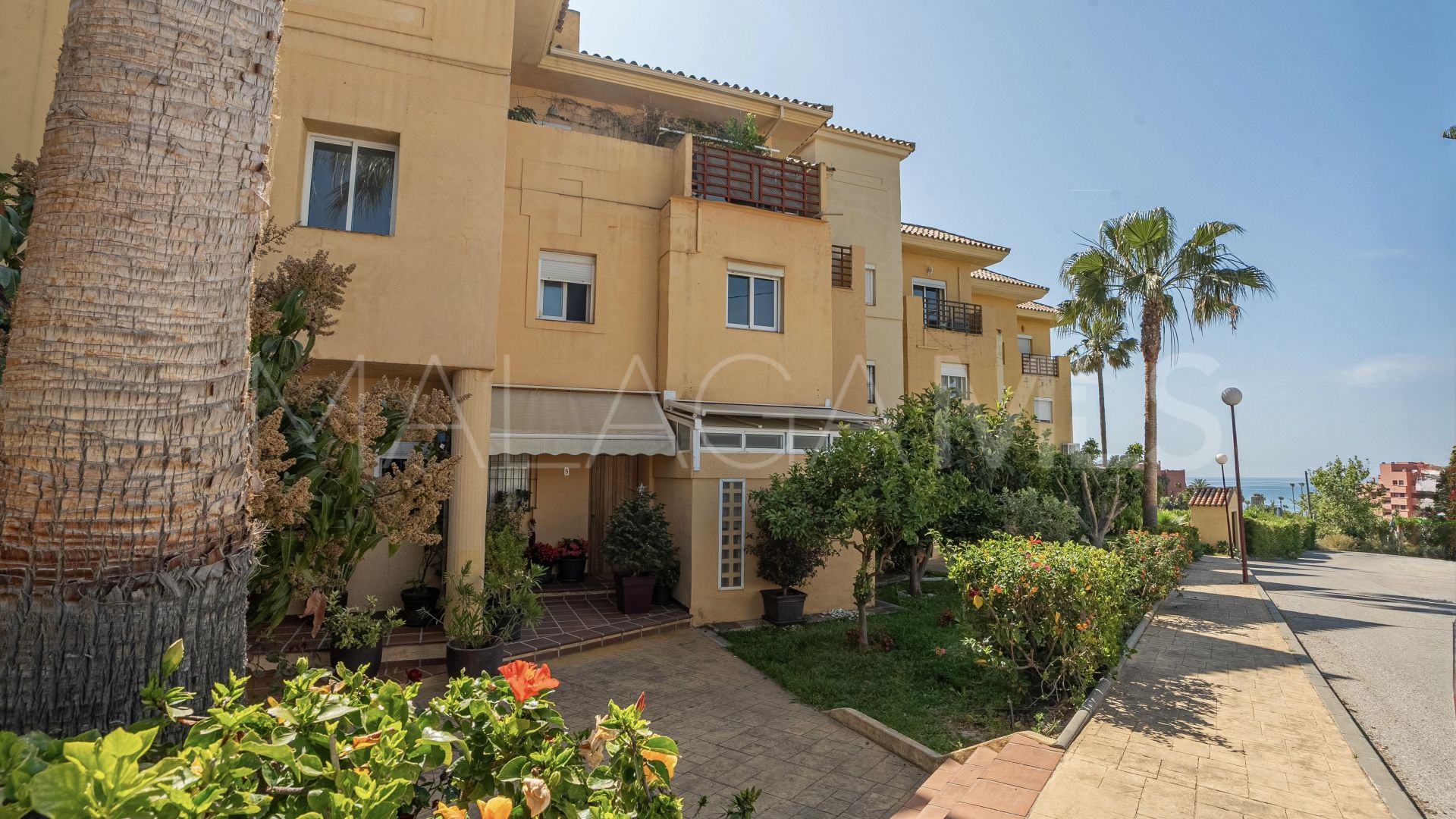 Se vende adosado in La Palmera de 3 bedrooms