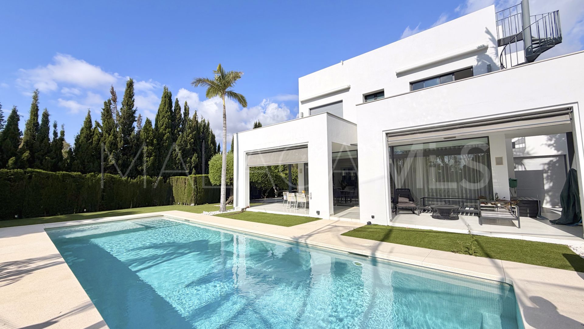 Villa for sale in Los Naranjos Golf
