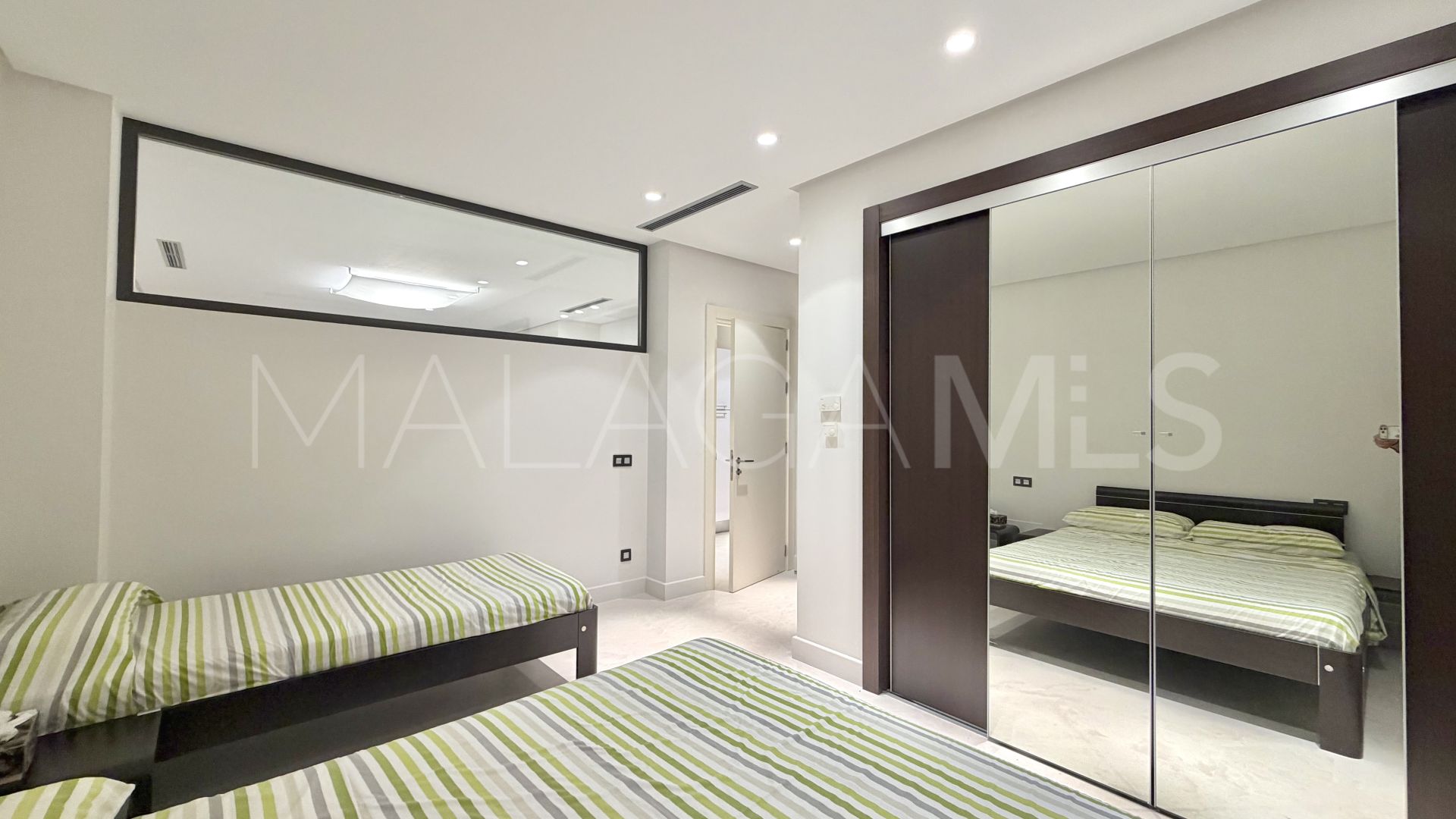 Villa for sale in Los Naranjos Golf