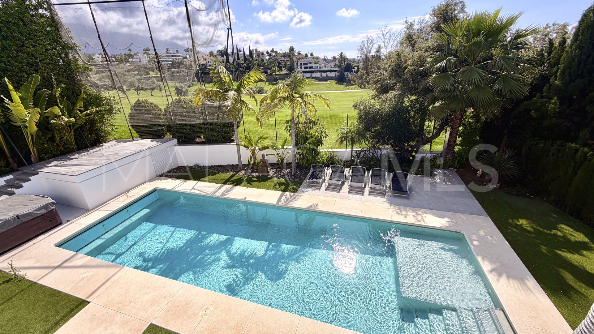 Villa for sale in Los Naranjos Golf