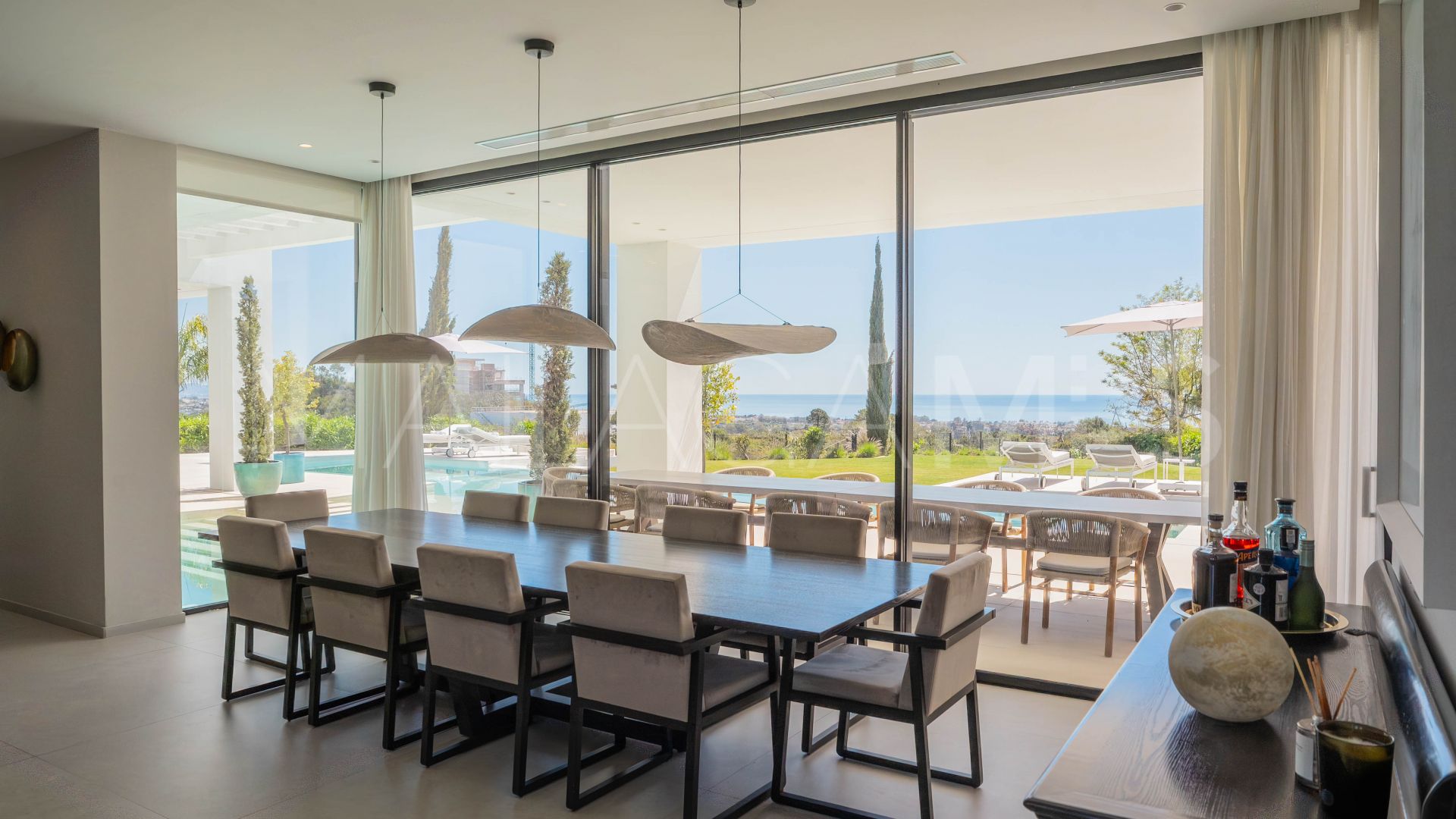 Villa for sale in Estepona Ost