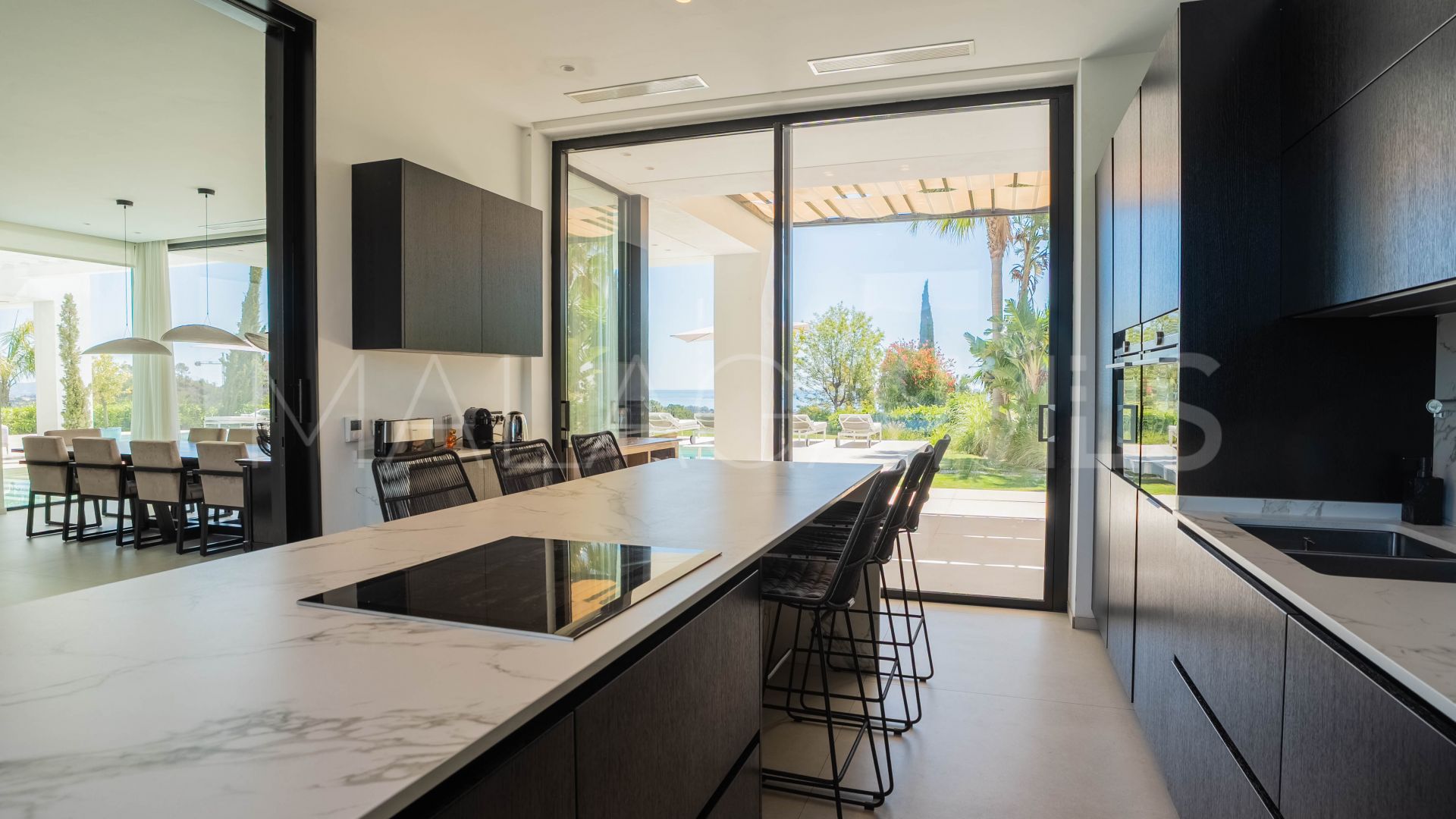 Villa for sale in Estepona Ost