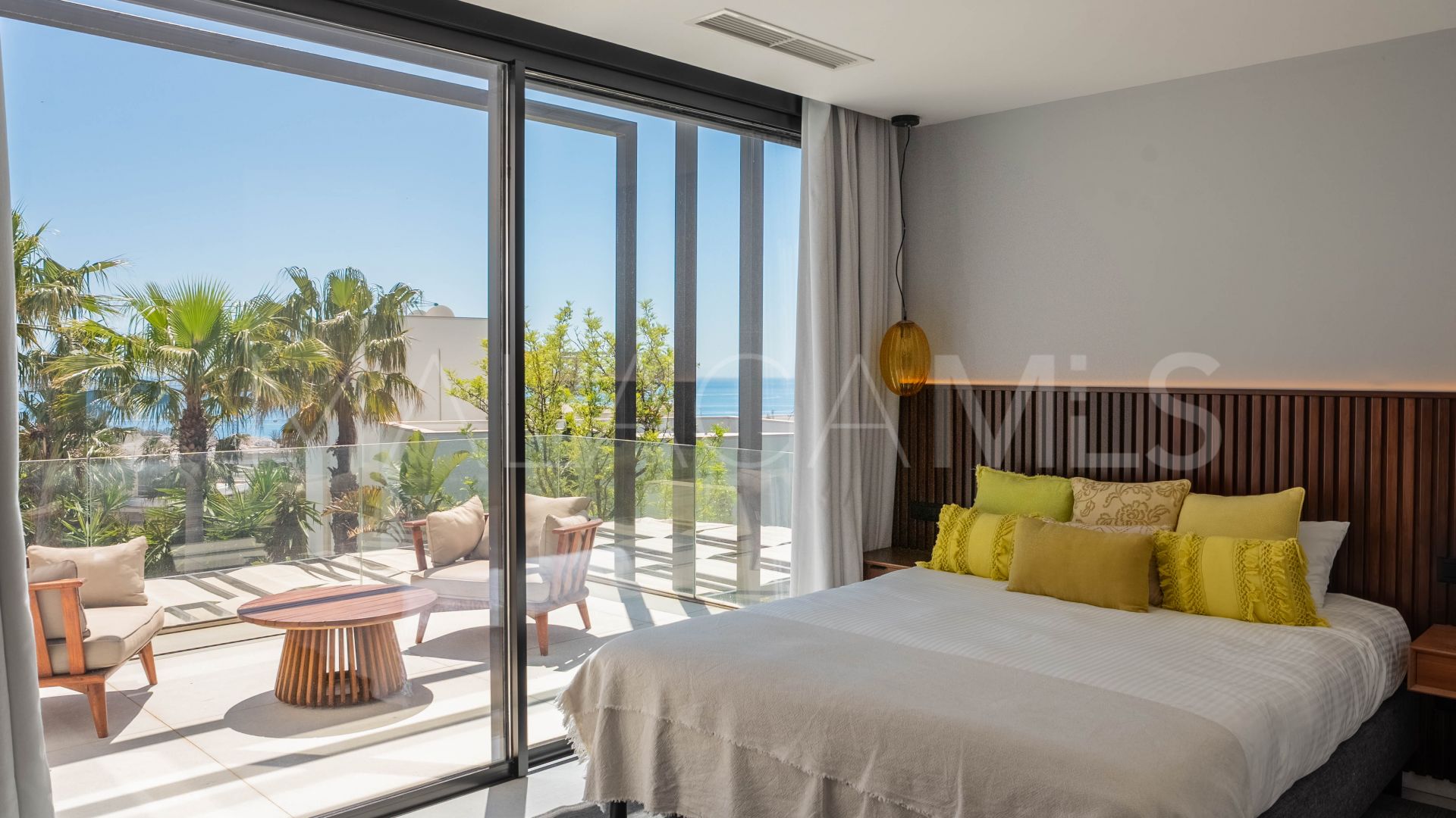 Villa for sale in Estepona Ost