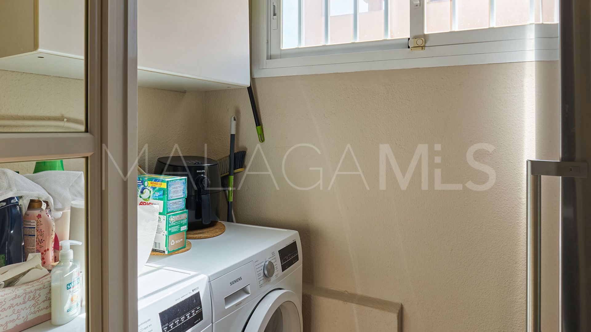 Hus i byn for sale in Marina de Casares