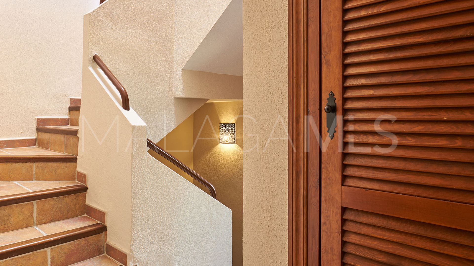 Hus i byn for sale in Marina de Casares