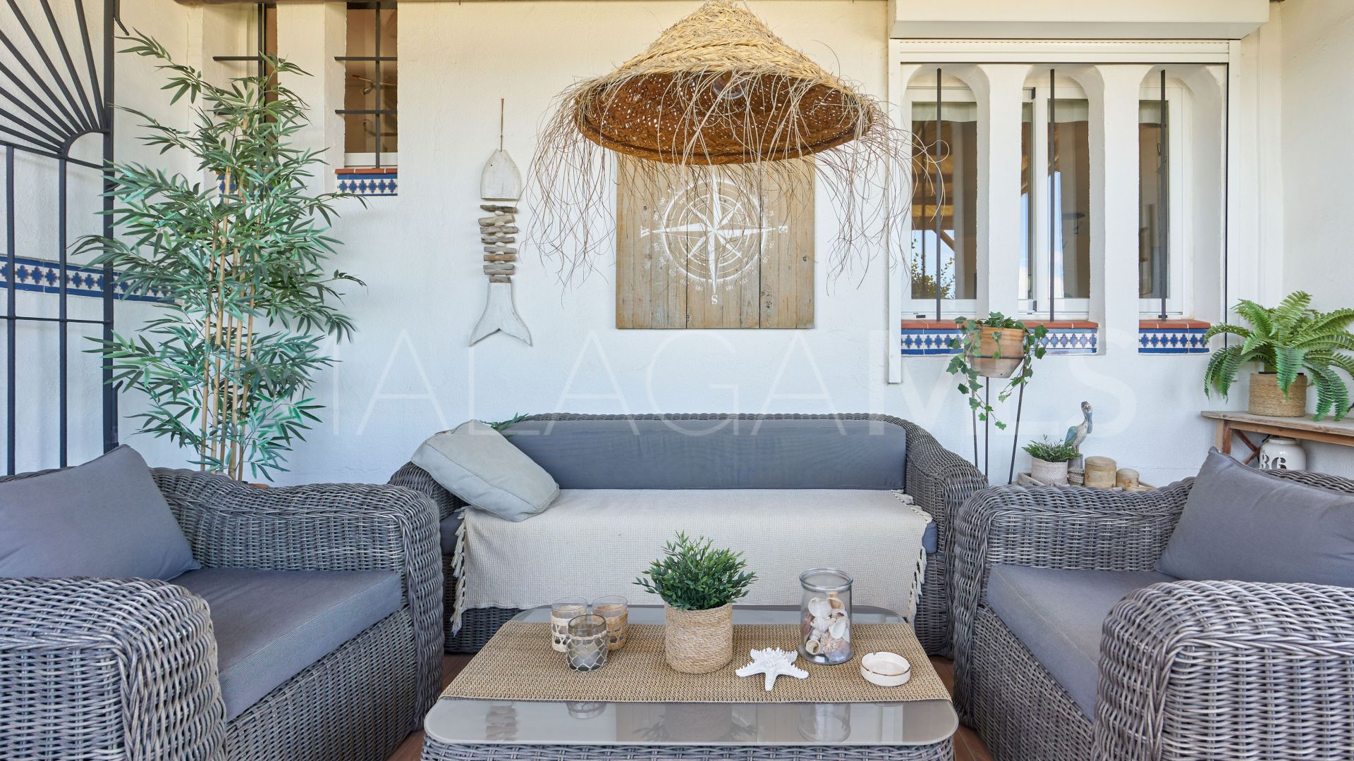 Hus i byn for sale in Marina de Casares