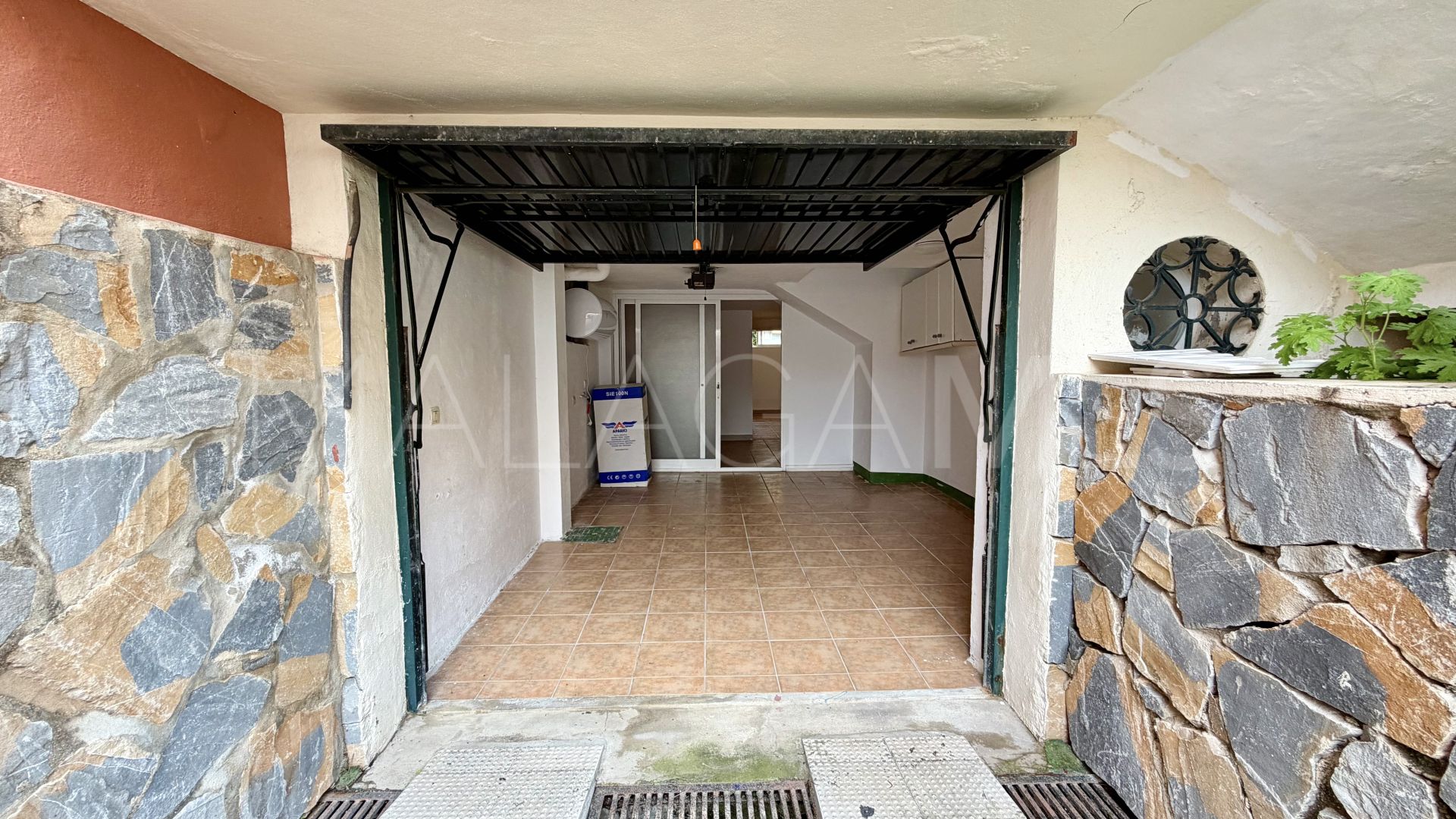 Maison de ville for sale in Garden Beach