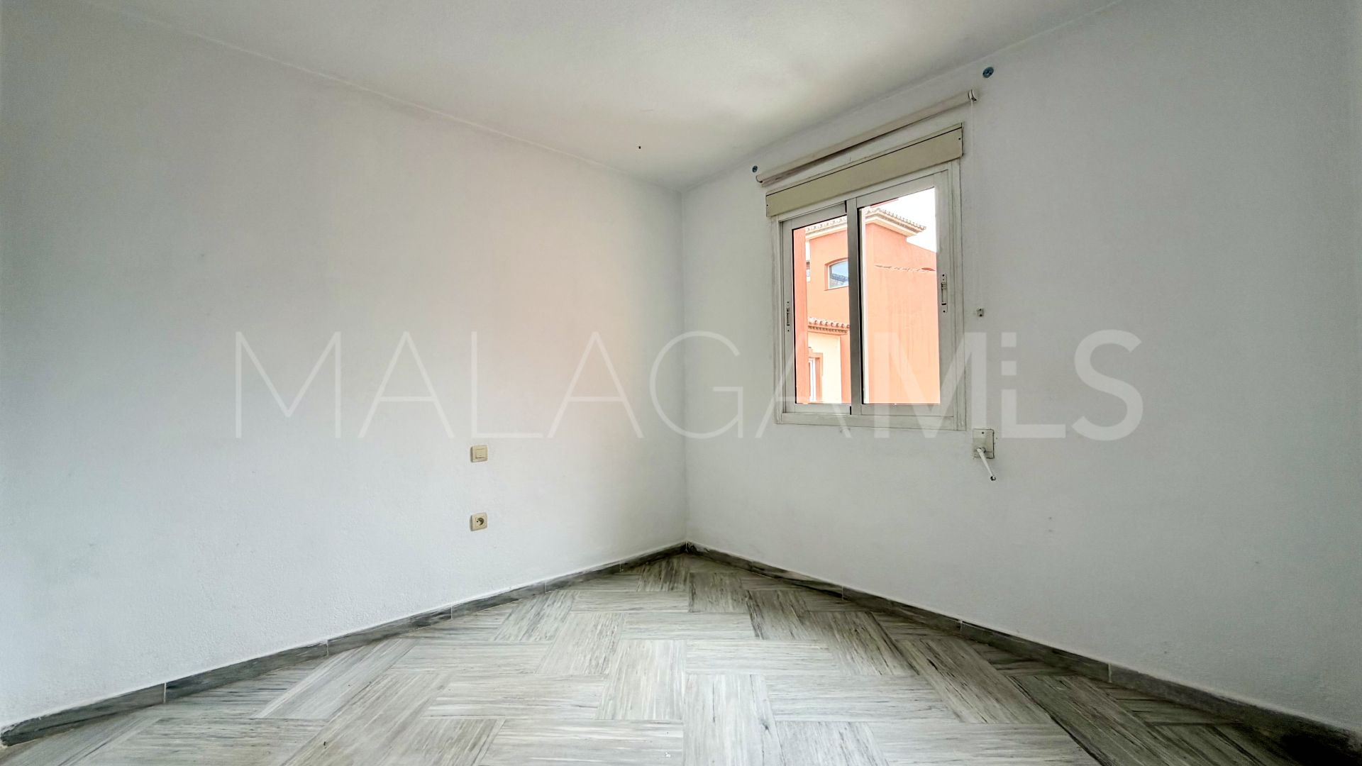 Maison de ville for sale in Garden Beach