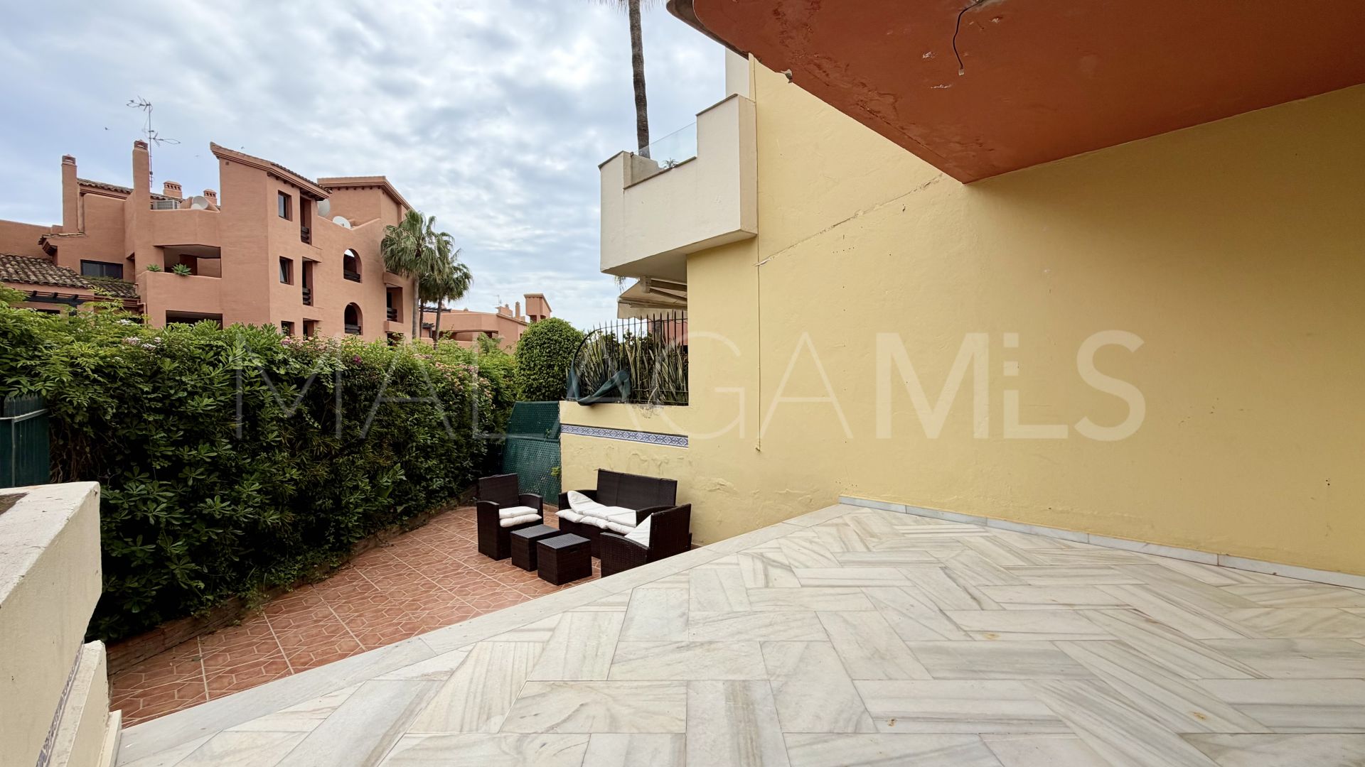 Maison de ville for sale in Garden Beach