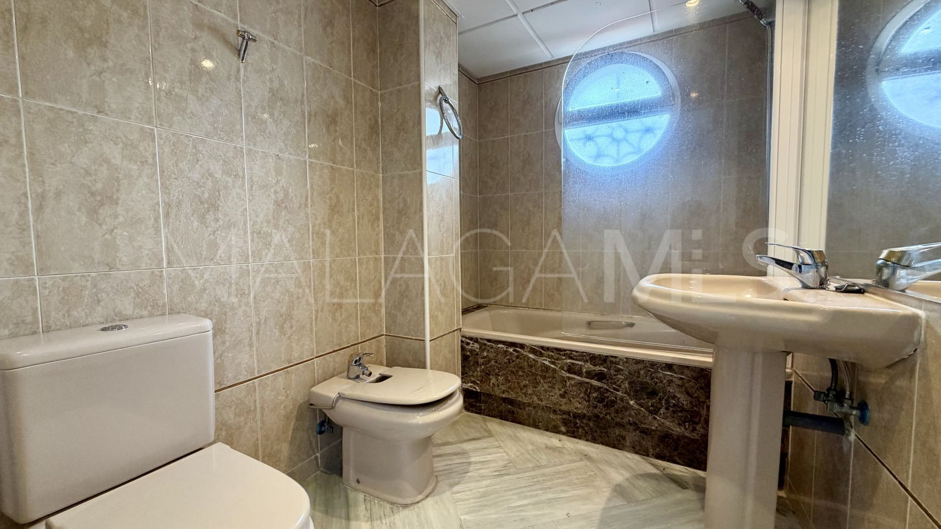 Maison de ville for sale in Garden Beach