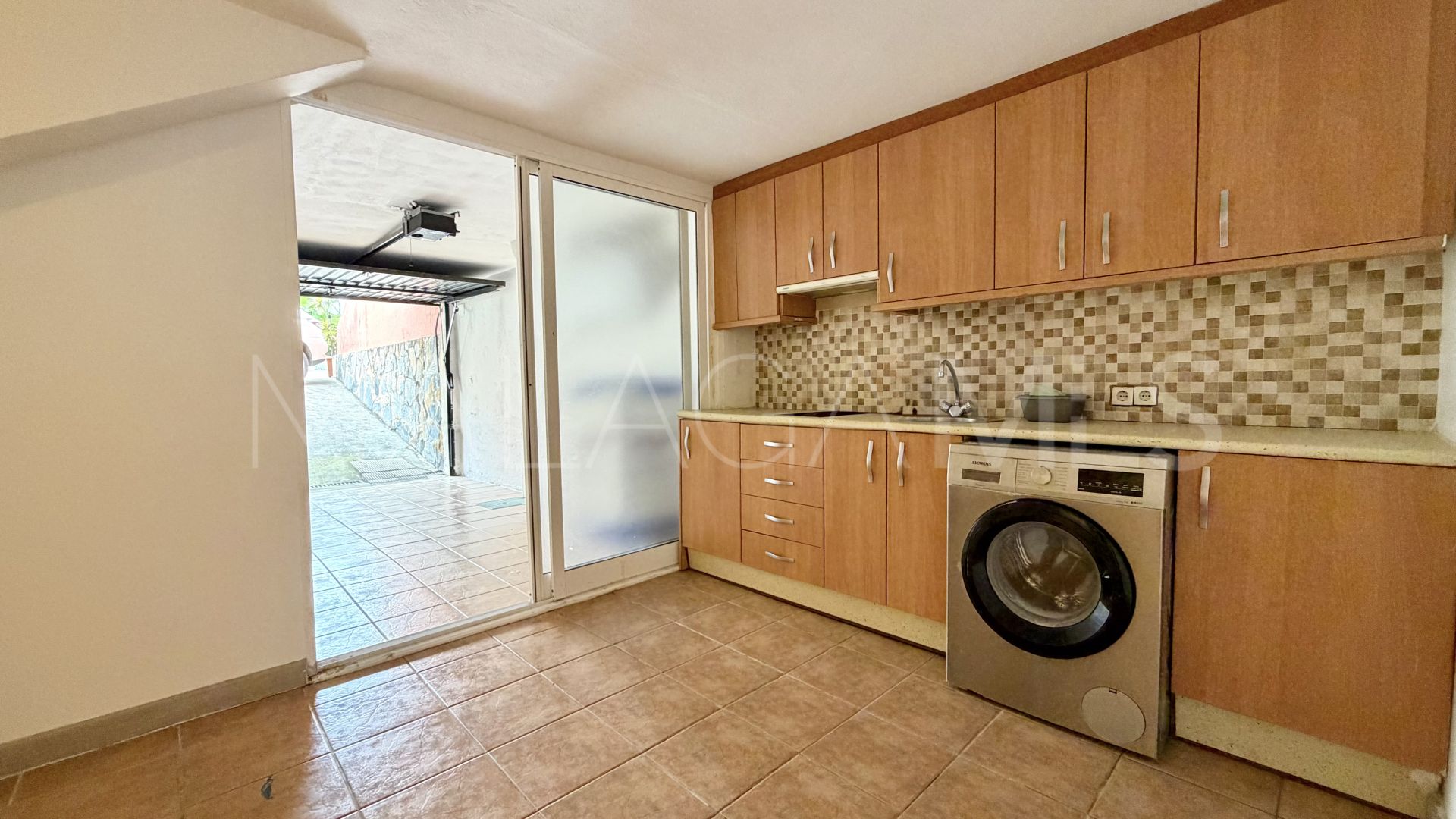 Maison de ville for sale in Garden Beach