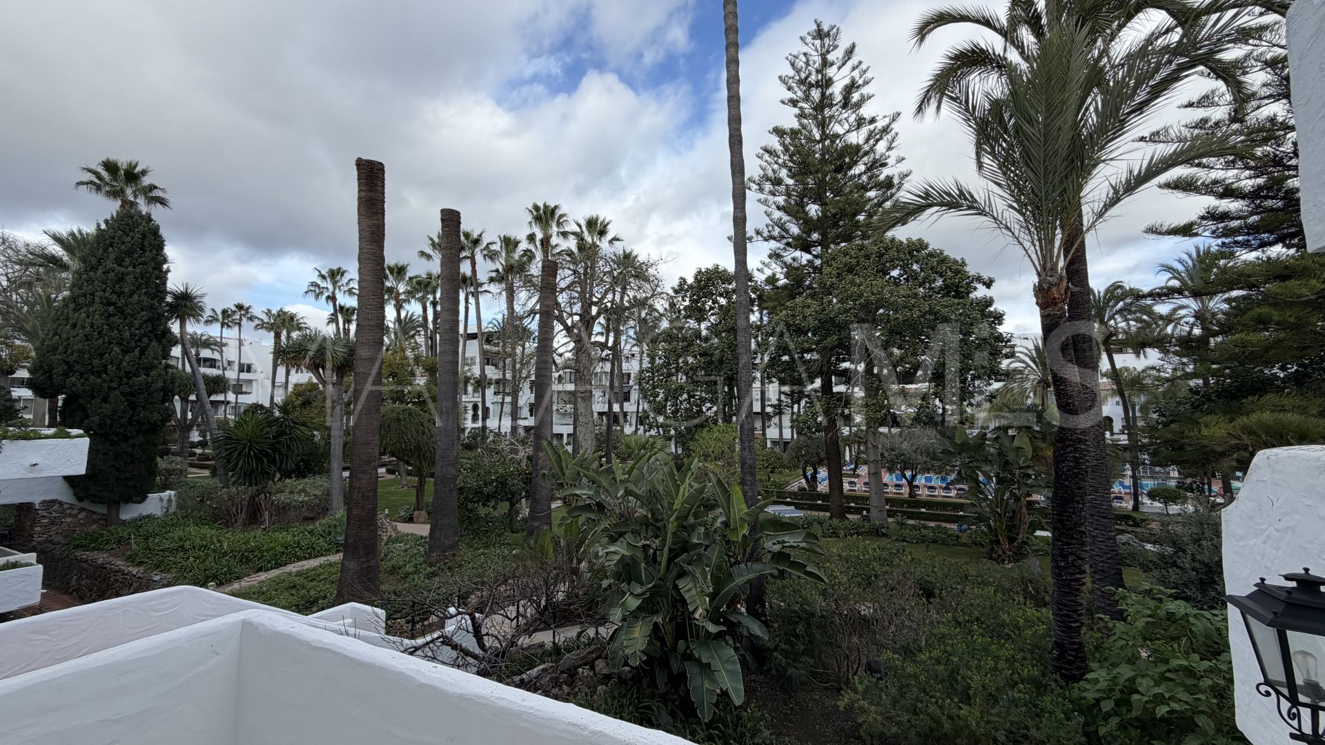 Lägenhet for sale in Alcazaba