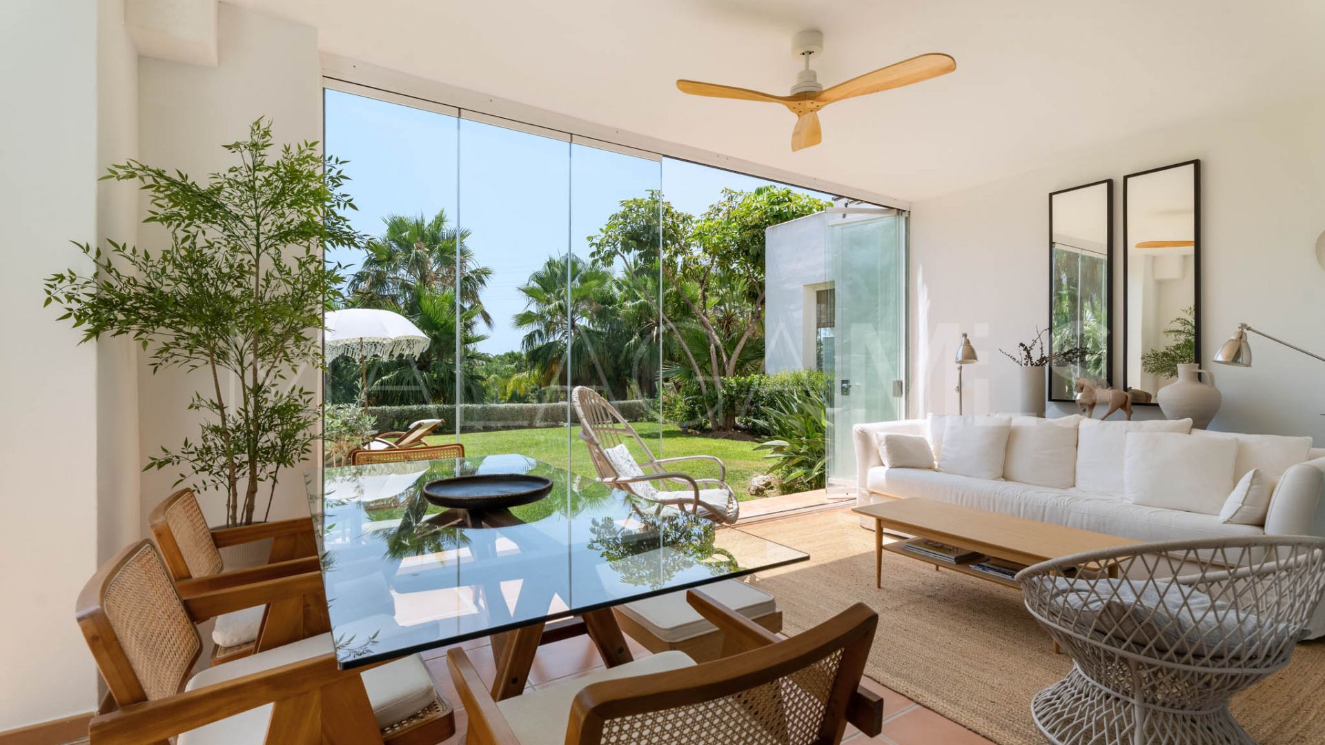 Ground floor apartment for sale in Alcazaba Lagoon