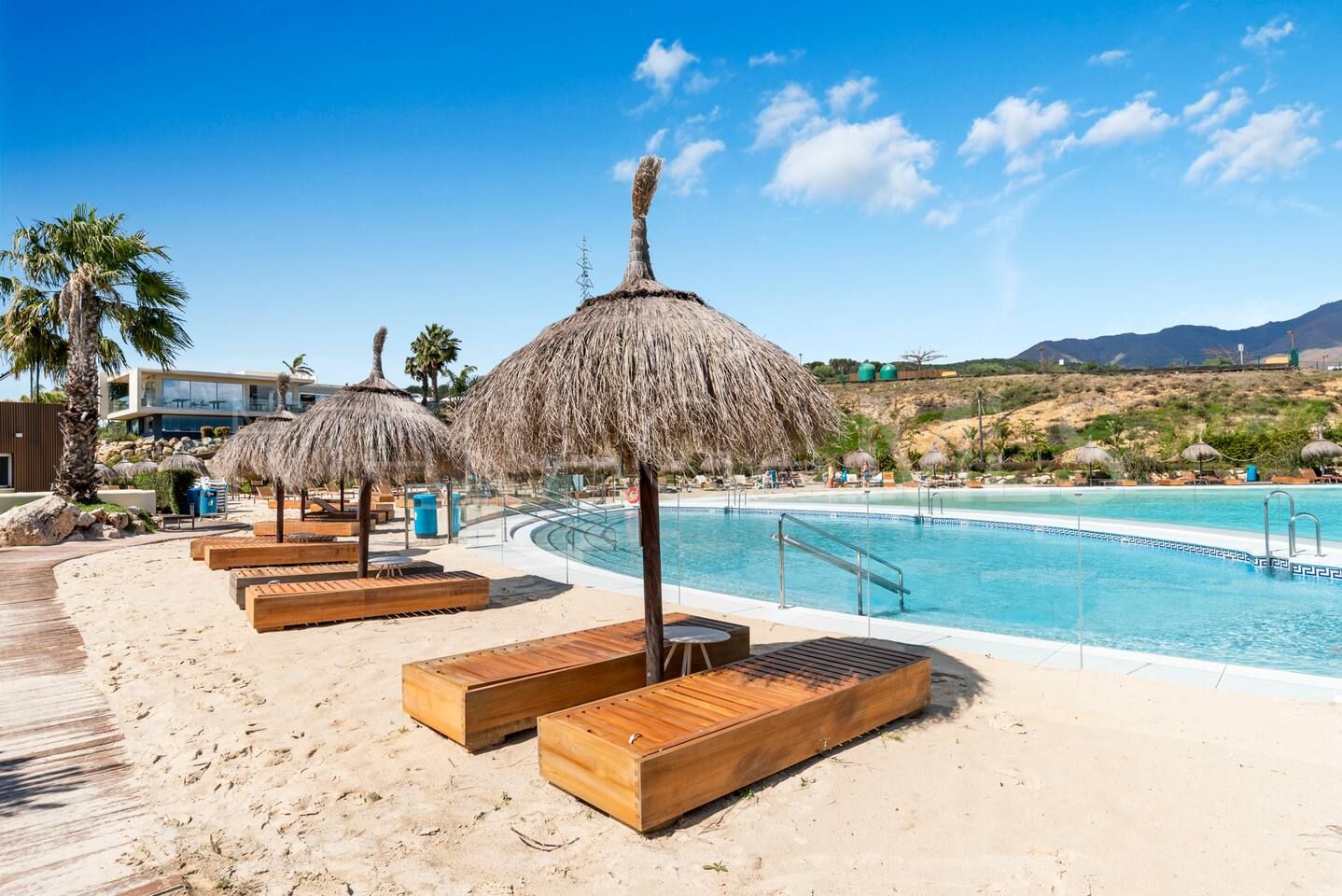 Ground floor apartment for sale in Alcazaba Lagoon