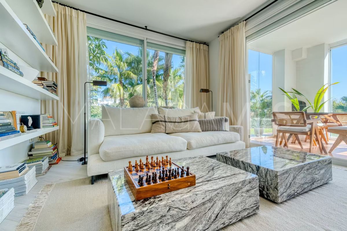 Ground floor apartment for sale in Alcazaba Lagoon