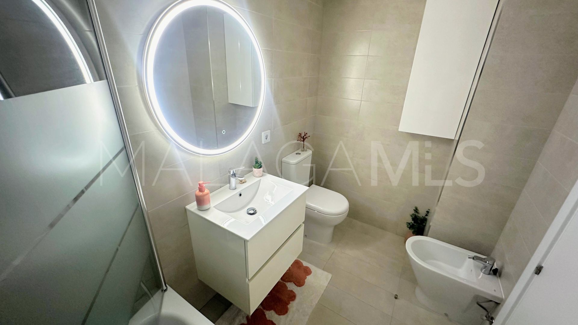 Duplex penthouse for sale in Estepona Centre