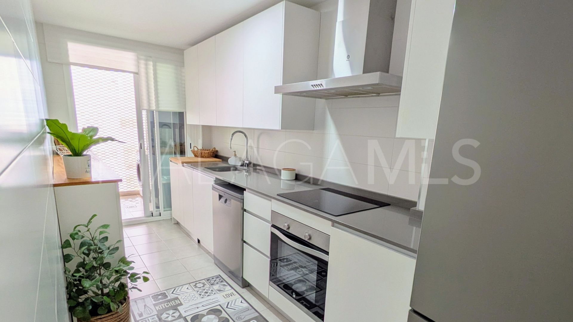 Duplex penthouse for sale in Estepona Centre