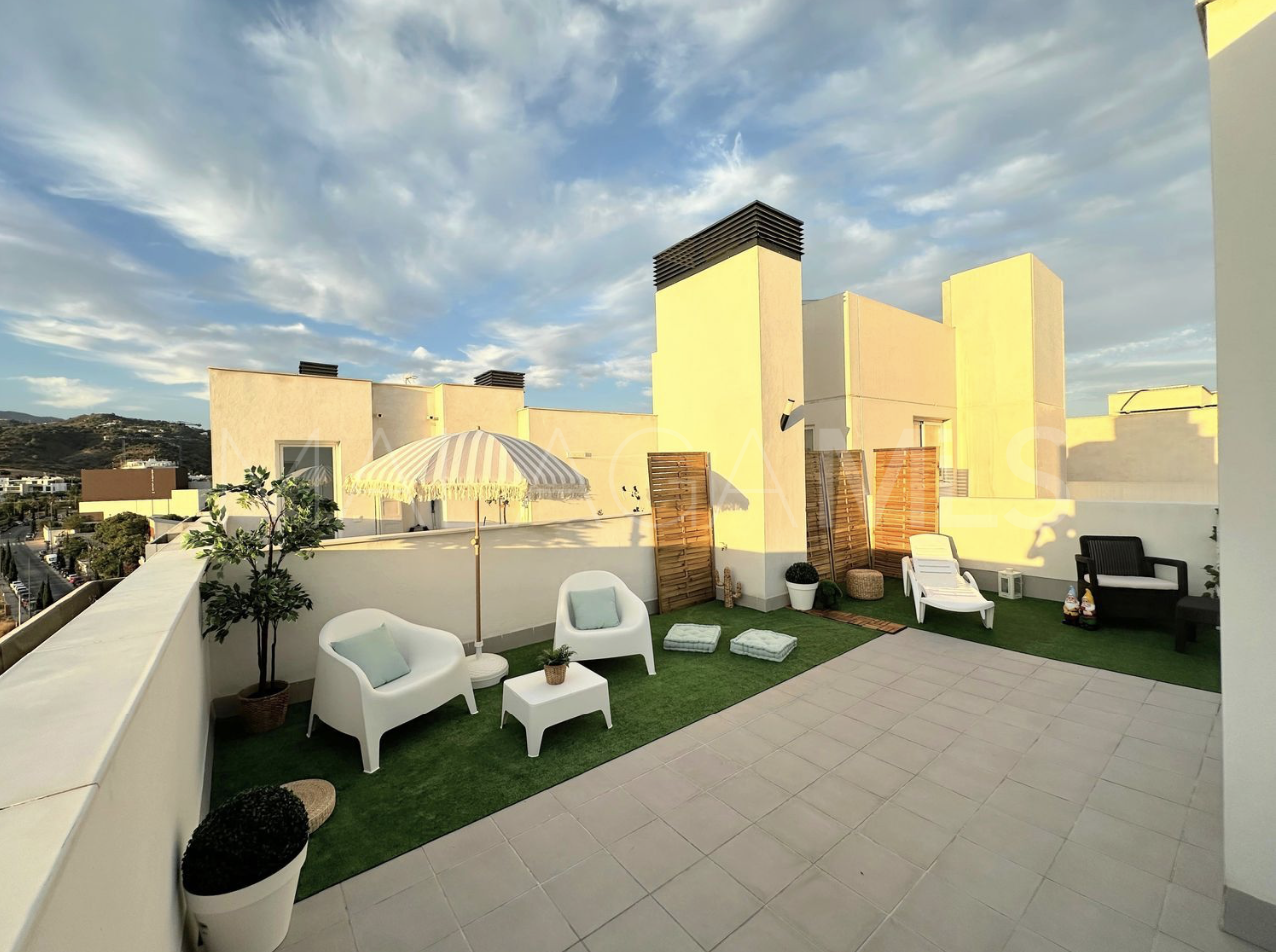 Duplex penthouse for sale in Estepona Centre